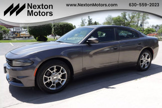 Used 2016 Dodge Charger SXT image 1
