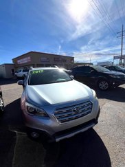 Used 2017 Subaru Outback 2.5i Limited image 1