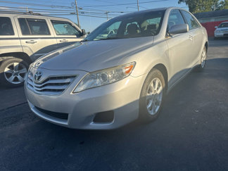 Used 2011 Toyota Camry LE w/ LE Extra-Value Pkg image 1