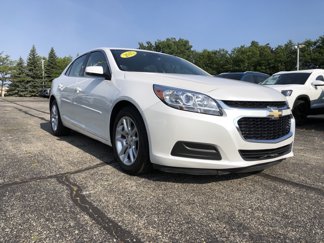 Used 2015 Chevrolet Malibu LT image 1