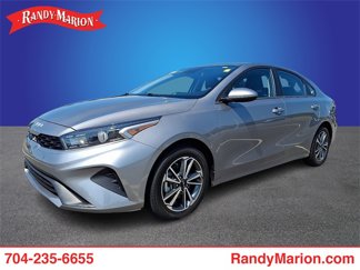 Used 2023 Kia Forte LXS image 1