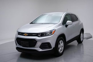 Used 2021 Chevrolet Trax LS w/ Tint and Cruise Package image 1