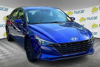 Used 2021 Hyundai Elantra SEL image 1