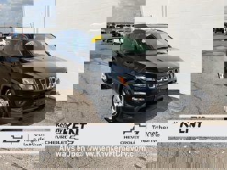 Used 2018 Jeep Compass Latitude w/ Popular Equipment Group image 1