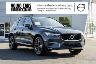Used 2022 Volvo XC60 B5 Momentum w/ Climate Package image 1