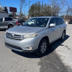 Used 2011 Toyota Highlander 4WD image 1