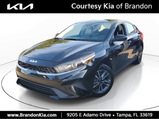 Certified 2023 Kia Forte LXS image 1