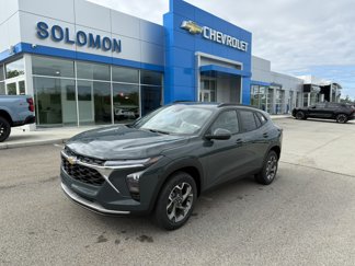 New 2025 Chevrolet Trax LT w/ LT Convenience Package image 1