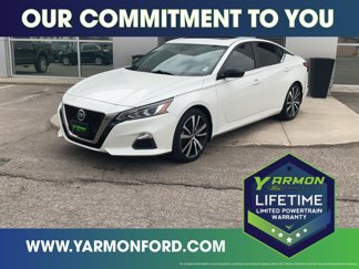Used 2021 Nissan Altima 2.5 SR w/ SR Premium Package image 1