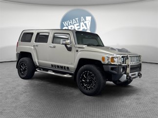 Used 2009 HUMMER H3 Adventure image 1