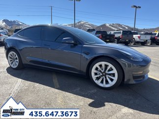 Used 2021 Tesla Model 3 Standard Range Plus image 1