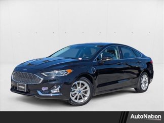 Used 2019 Ford Fusion Energi Titanium image 1