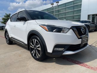 Used 2020 Nissan Kicks SR w/ SR Premium Package image 1