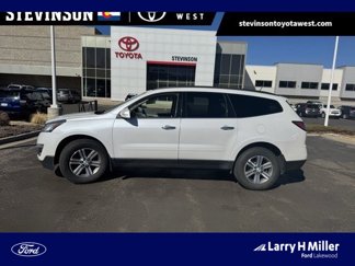 Used 2016 Chevrolet Traverse LT image 1