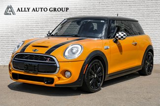Used 2015 MINI Cooper S image 1