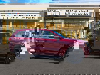 Used 2021 Jeep Grand Cherokee Laredo X image 1