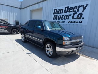 Used 2005 Chevrolet Avalanche Z71 w/ Sun And Sound Package image 1