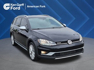 Used 2019 Volkswagen Golf Alltrack S image 1