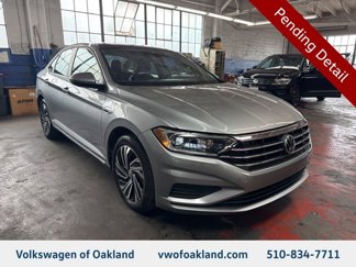 Certified 2021 Volkswagen Jetta SEL image 1