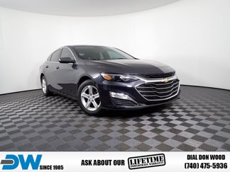 Used 2023 Chevrolet Malibu LS image 1