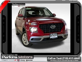 Used 2024 Hyundai Venue SE image 1