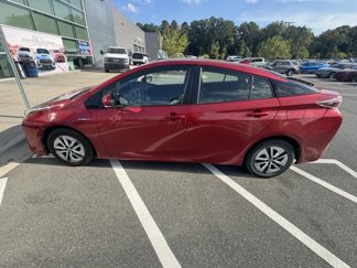 Used 2016 Toyota Prius Four image 1