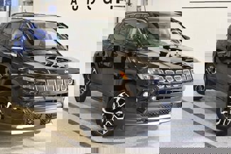 Used 2022 Jeep Compass Limited image 1