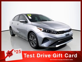 Used 2023 Kia Forte LXS image 1