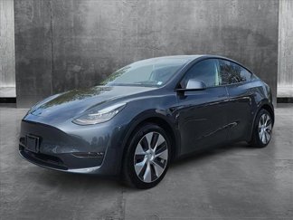 Used 2020 Tesla Model Y Long Range image 1