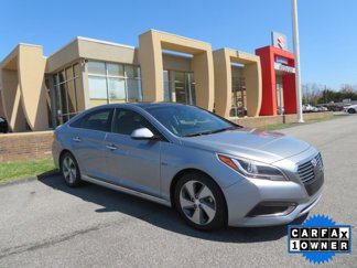 Used 2016 Hyundai Sonata Limited w/ Option Group 02 image 1