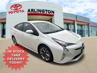 Used 2016 Toyota Prius Four Touring image 1
