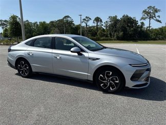 Used 2024 Hyundai Sonata SEL image 1