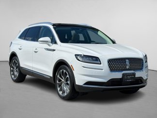 Used 2021 Lincoln Nautilus Reserve image 1