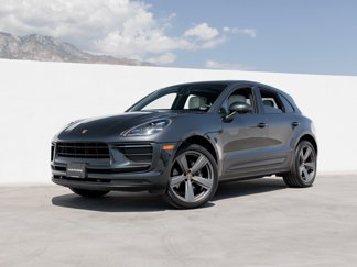 Certified 2022 Porsche Macan image 1