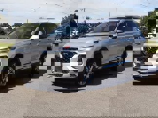 Used 2019 Hyundai Santa Fe SE image 1