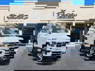 Used 2021 Mercedes-Benz GLB 250 image 1