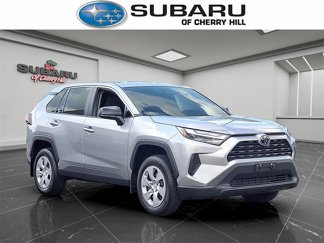 Used 2024 Toyota RAV4 LE image 1