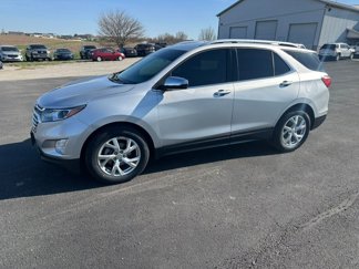 Used 2018 Chevrolet Equinox Premier image 1