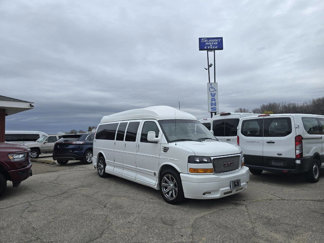 Used 2014 GMC Savana 2500 Extended image 1