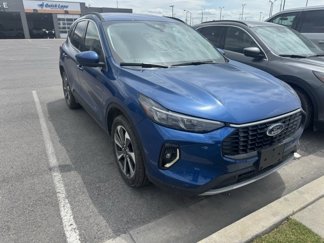 Used 2023 Ford Escape Platinum image 1