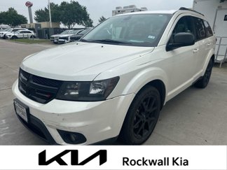 Used 2019 Dodge Journey SE w/ Blacktop Package image 1