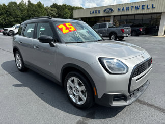 Used 2025 MINI Cooper Countryman S image 1