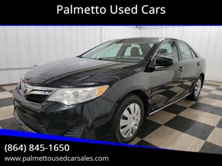 Used 2014 Toyota Camry LE image 1