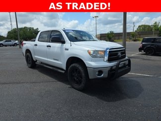 Used 2013 Toyota Tundra 4x4 CrewMax image 1