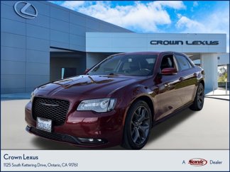 Used 2021 Chrysler 300 S image 1