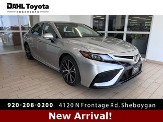 Used 2023 Toyota Camry SE image 1