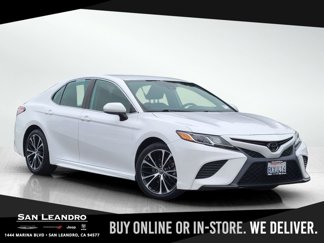 Used 2019 Toyota Camry SE image 1