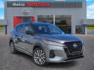 Certified 2023 Nissan Kicks SR w/ Interior Electronics Package image 1
