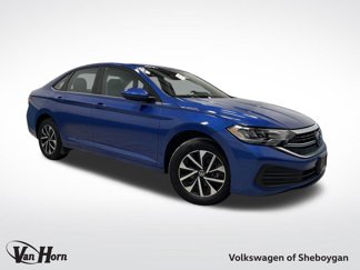 Used 2023 Volkswagen Jetta S image 1