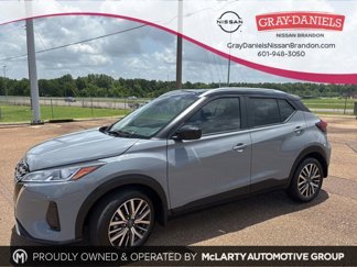 Certified 2024 Nissan Kicks SV image 1